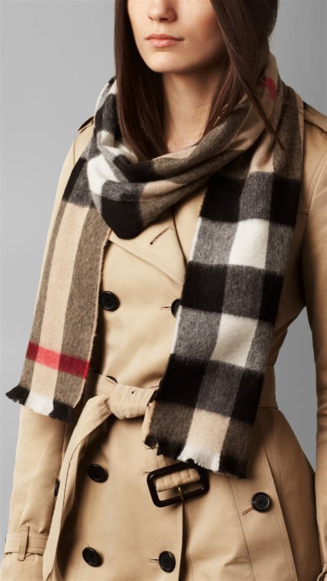 burberry 100 cashmere scarf|authentic burberry cashmere scarf.